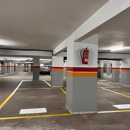 C-Appartement De Luxe Plein Centre De Gueliz Avec Piscine Parking Wifi Netflix Marrakesh Eksteriør billede