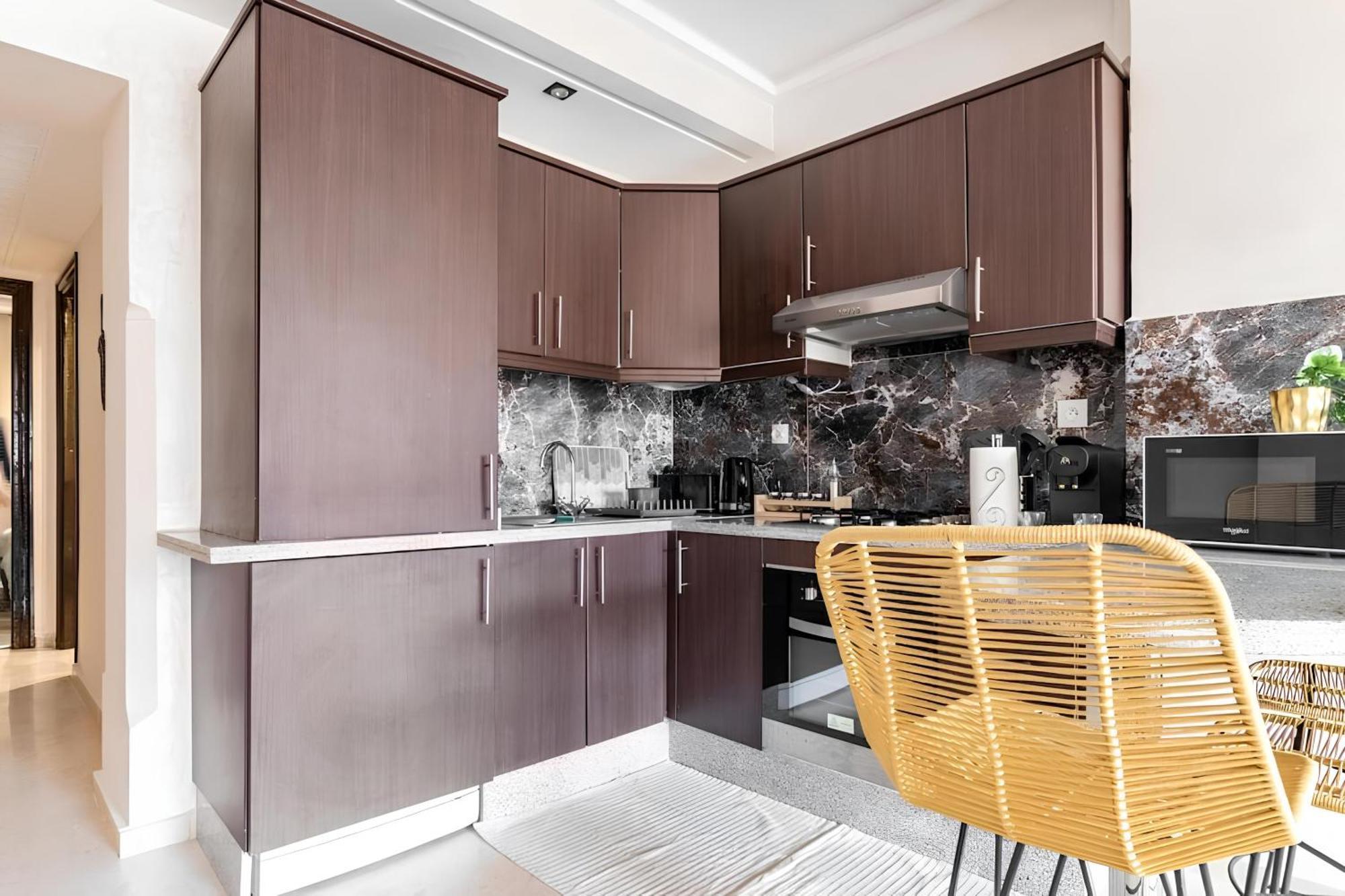 C-Appartement De Luxe Plein Centre De Gueliz Avec Piscine Parking Wifi Netflix Marrakesh Eksteriør billede