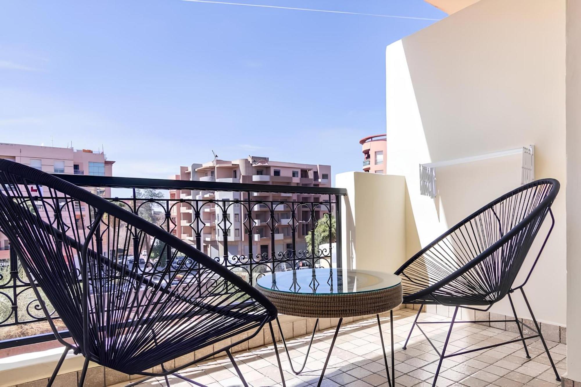 C-Appartement De Luxe Plein Centre De Gueliz Avec Piscine Parking Wifi Netflix Marrakesh Eksteriør billede