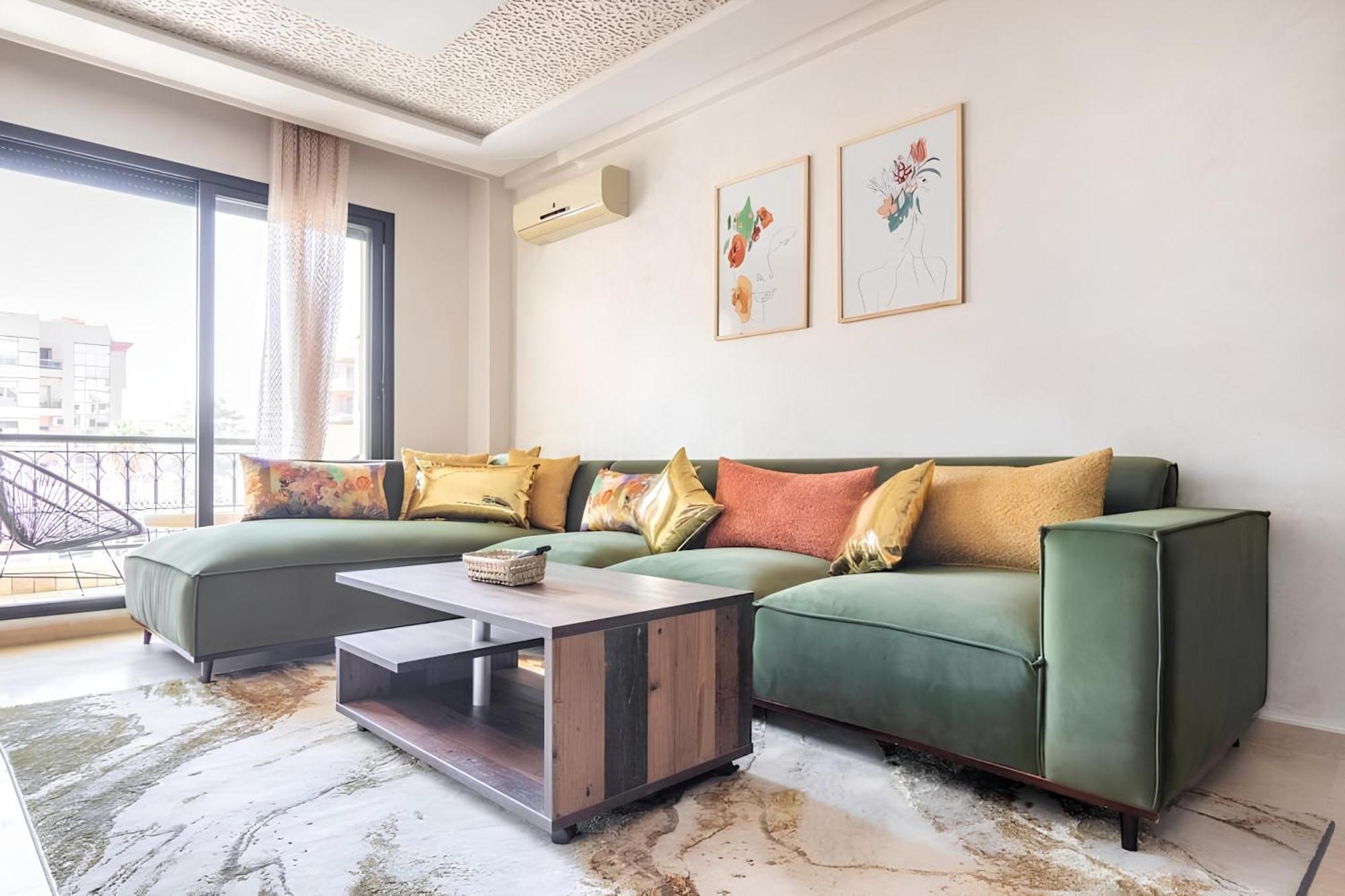 C-Appartement De Luxe Plein Centre De Gueliz Avec Piscine Parking Wifi Netflix Marrakesh Eksteriør billede